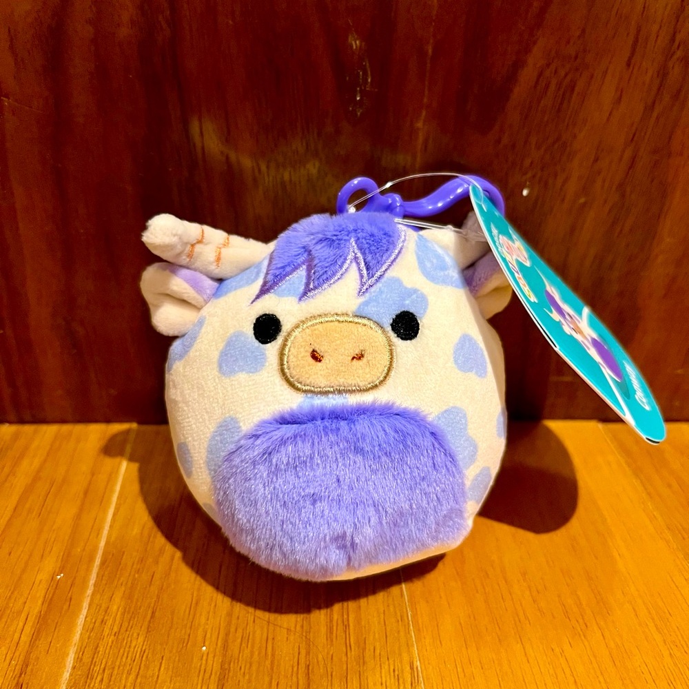 Conway Longhorn Cow Squishmallow Clip
